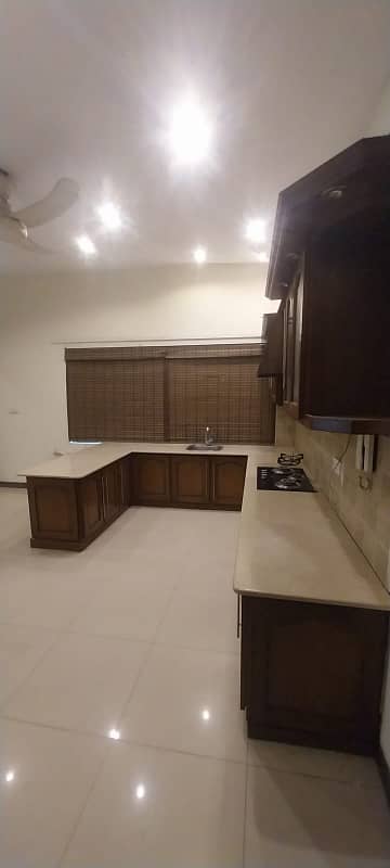 1 Kanal House Upper Portion for Rent in Reasonable Price 3