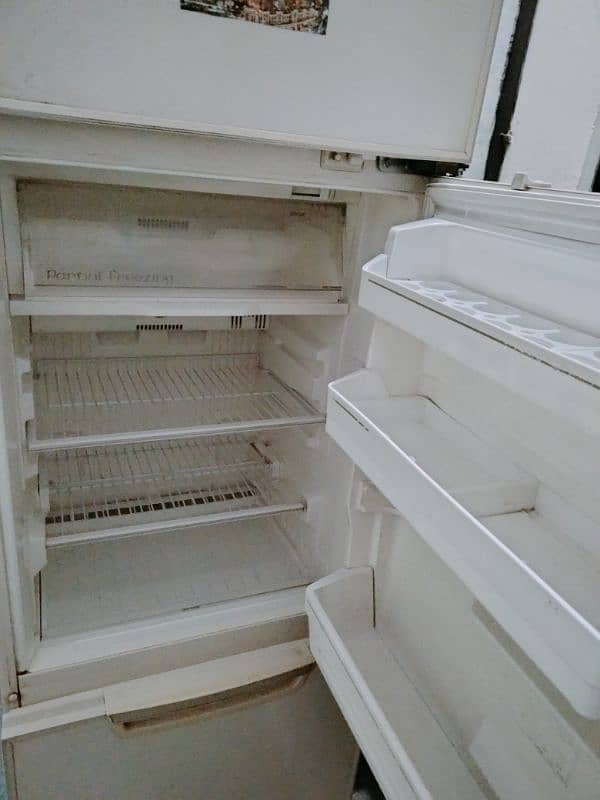 Nationl refrigerator for sale 3