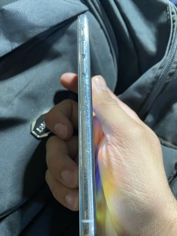 iphone X 256gb aproved with box 2