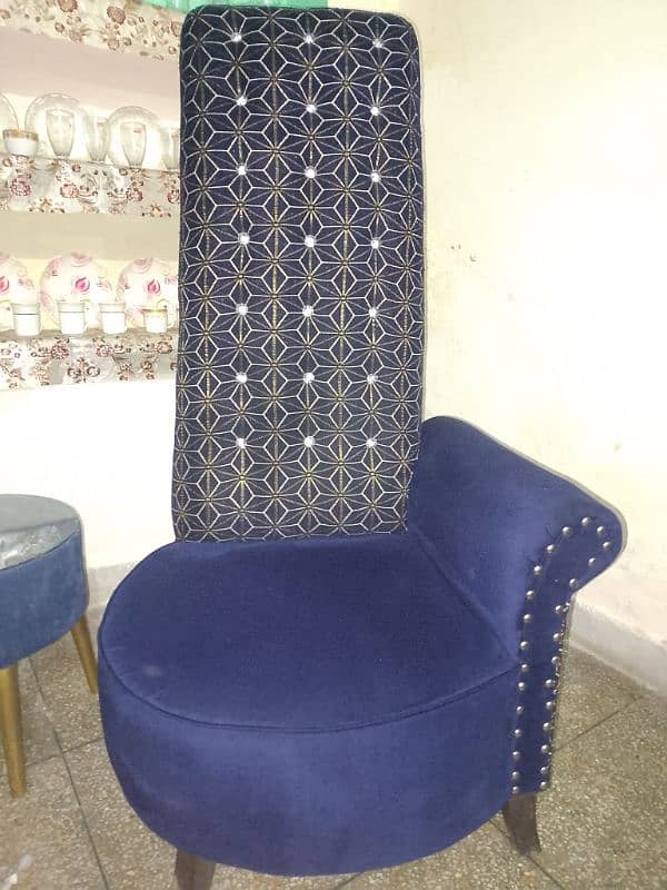 Royal chair | navy blue color 2