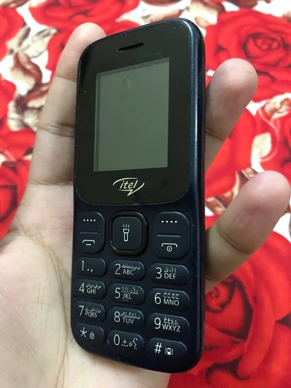 itel 2165 Model good condition with Box ! 2