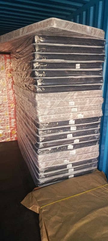 mattress for rent/matress for rent/blanket pillow/mattress on rent 7