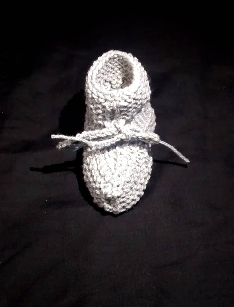 Crochet baby shoes 1