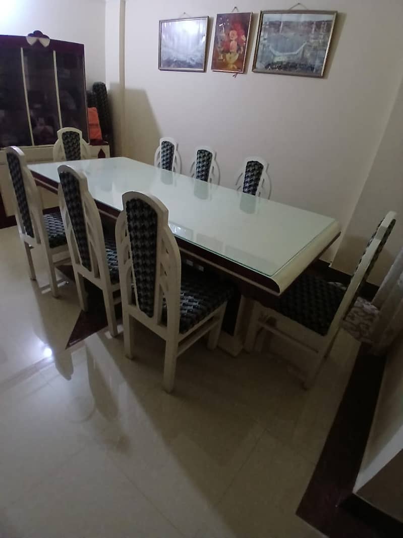 Dinning Table & 8 Chairs 4