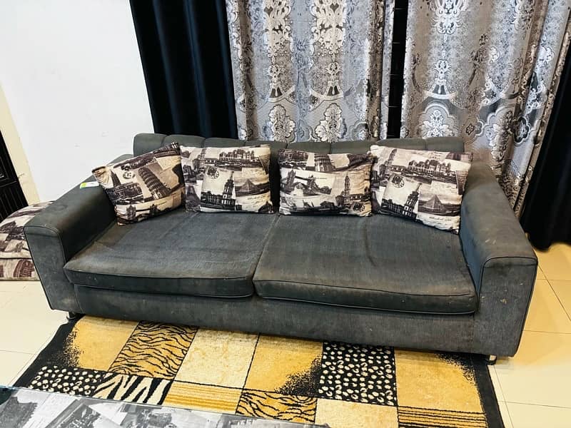 10 Seater sofa set + table + curtain 3