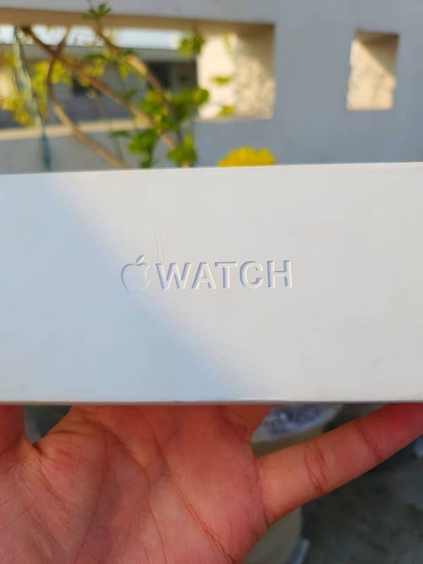 Apple Watch Series 9 Brand New 4