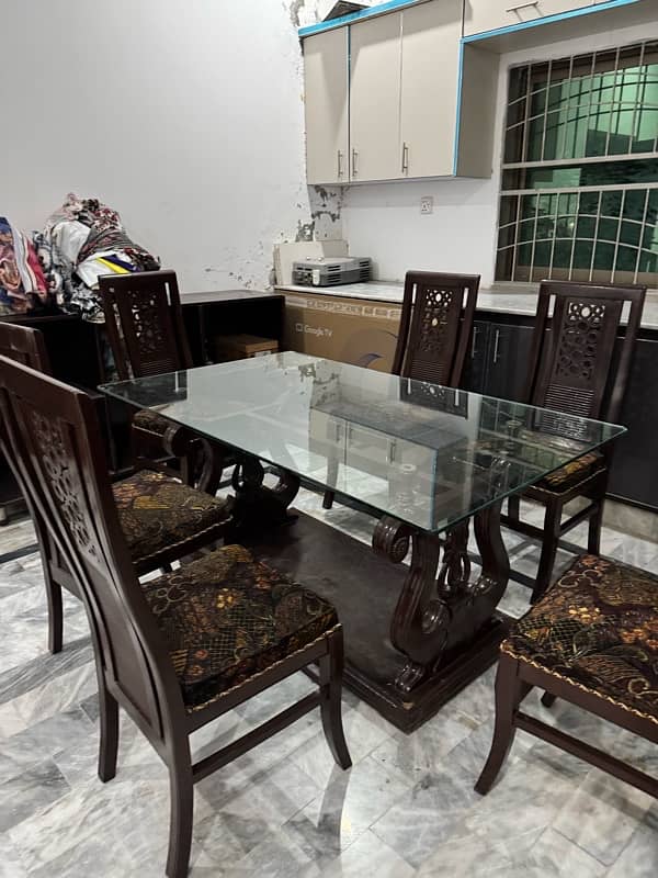 BIG DINNING TABLE WITH SIX CHAIRS 0