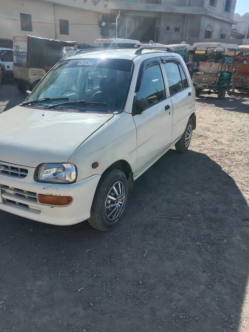 Daihatsu Cuore 2003 9