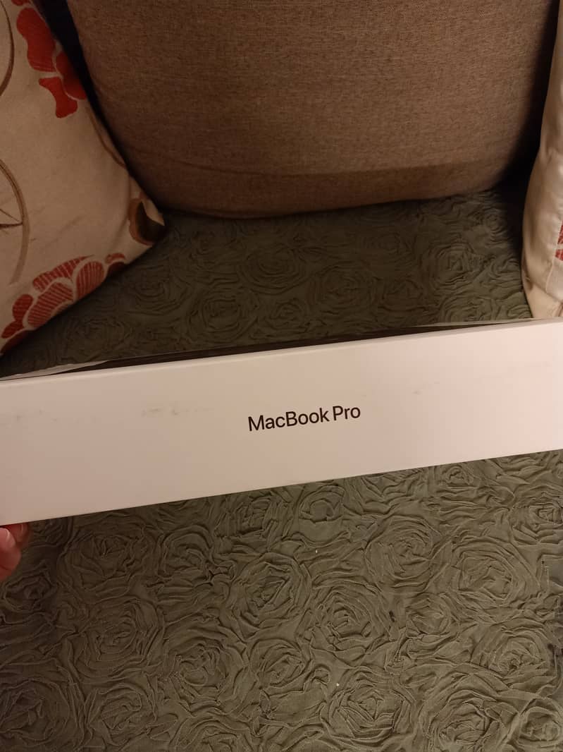 Brand New Macbook Pro 16-inch 36GB 512GB SSD M3 Pro chip 2023 1