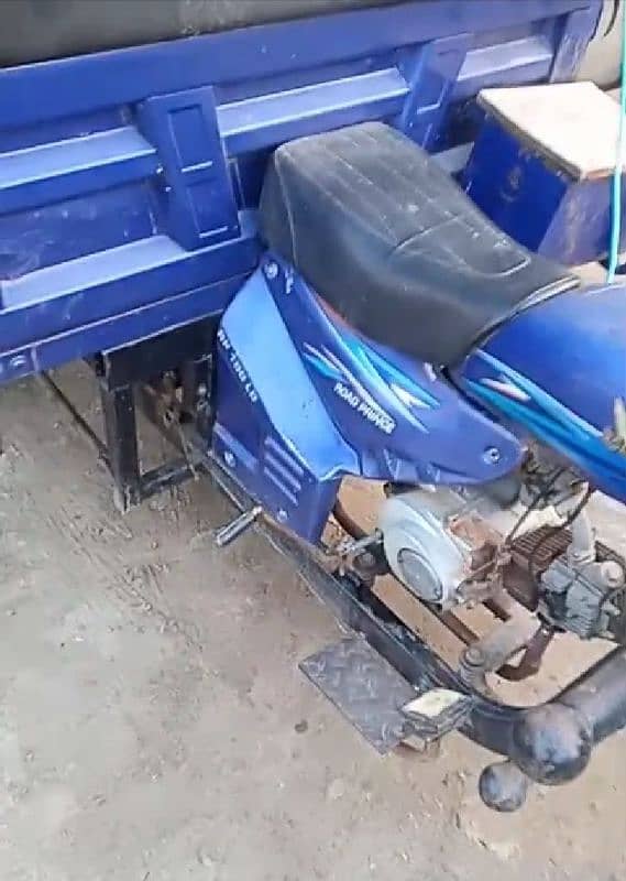 Loader Rickshaw Motorcycle, 100 cc , 03404457543 8