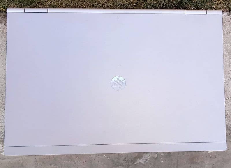 HP CORE i5 NEW CONDITION LAPTOP EVERYTHING OK 2