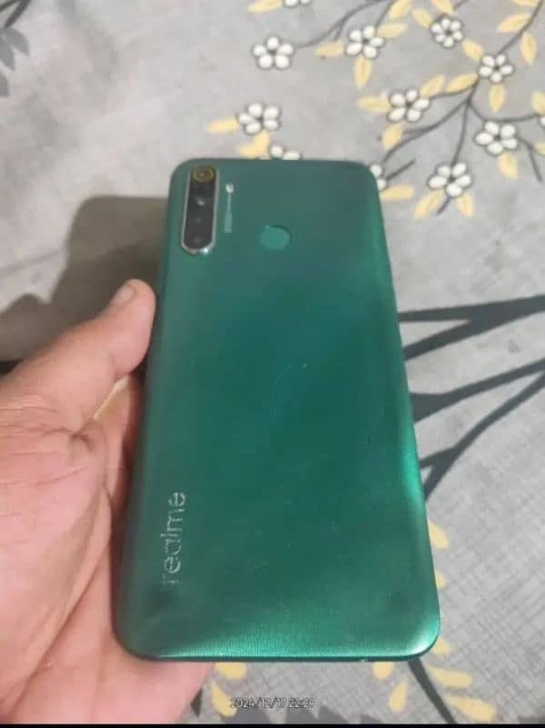 realme 5i 0