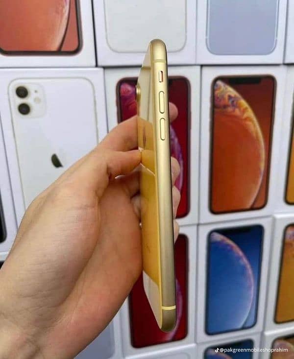 iPhone Rx ram 256 GB PTA approved my WhatsApp number 0343/069/3417 2