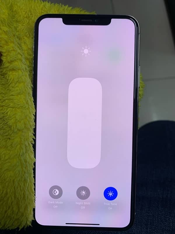 IPHONE 11 PRO MAX 256GB PTA APPTOVED WHITE 7