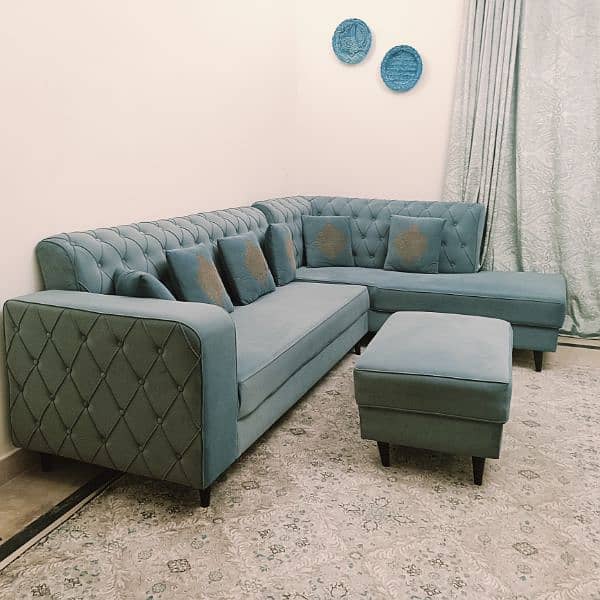 Lshaped sofa with ottoman 4