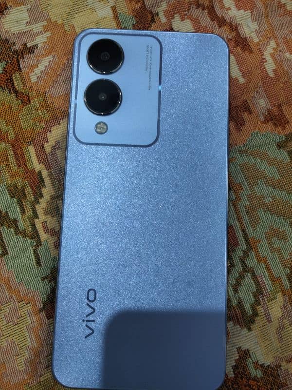 Vivo Y17s 4/128 new condition with all accessories 03124008516 0