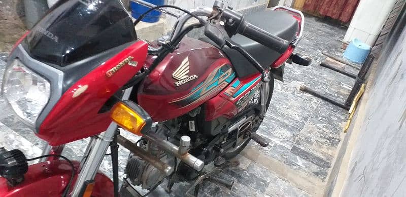 Honda CD 70 Dream for sale 3