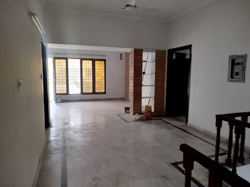 12 Marla full House Available For Rent In Main Cantt. 16