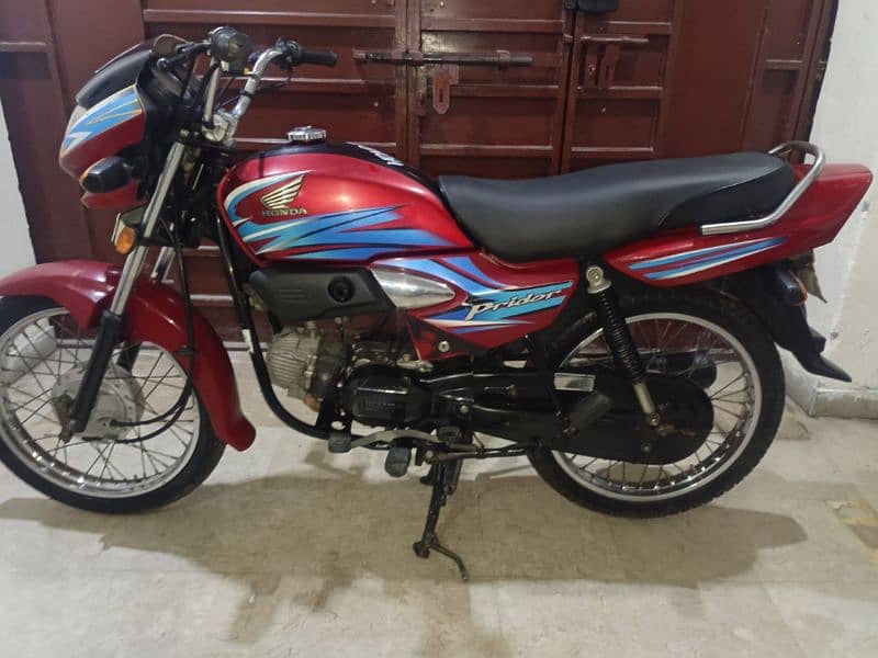 Honda period 100cc Good condition call 03044735815 4