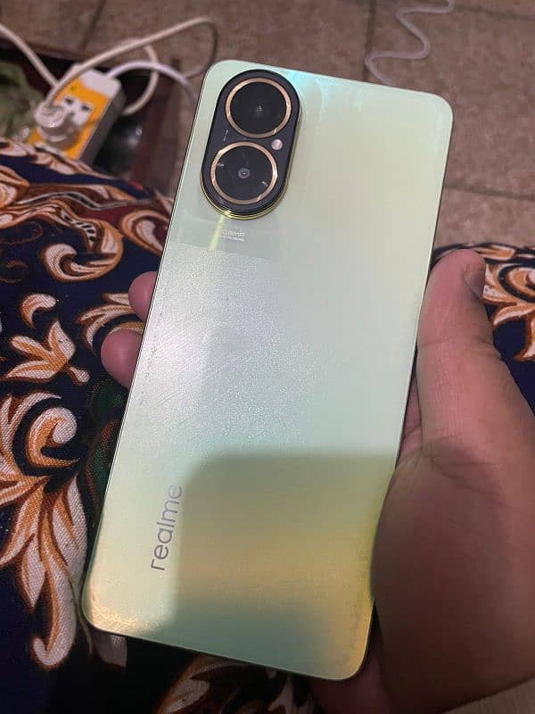 realme C67 box nai hai phone ka just only original charger 0