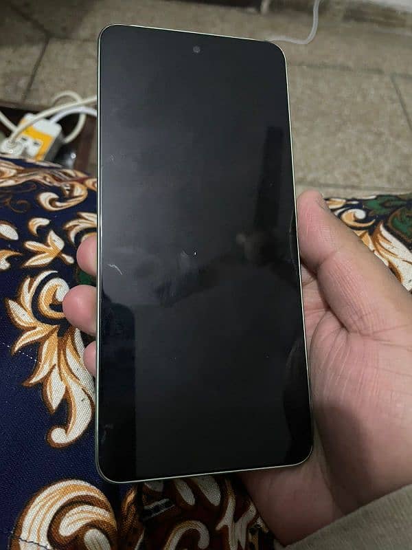 realme C67 box nai hai phone ka just only original charger 1