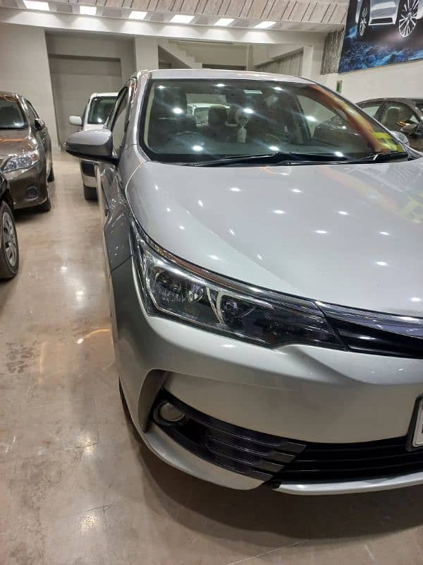 Toyota Corolla Altis 2019 4