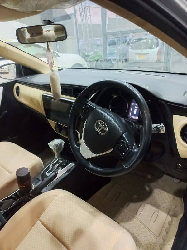 Toyota Corolla Altis 2019 13