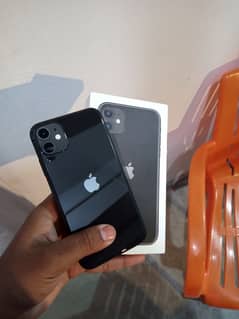 iPhone 11 (0317 5283560)