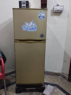 Dawlance Fridge (Small Size) condition 10/10