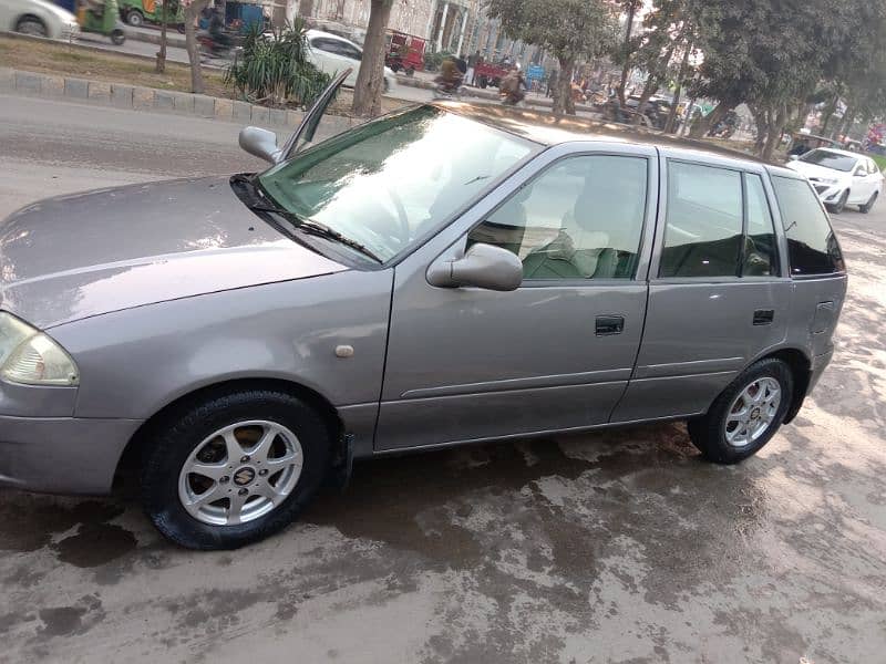 Suzuki Cultus VXR 2016 4