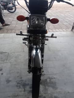 CG 125 for sale. Contact  Javad 03006267190