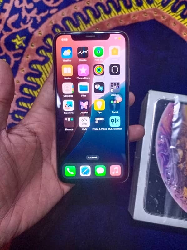 iPhone xs 256gb factory unlock 0