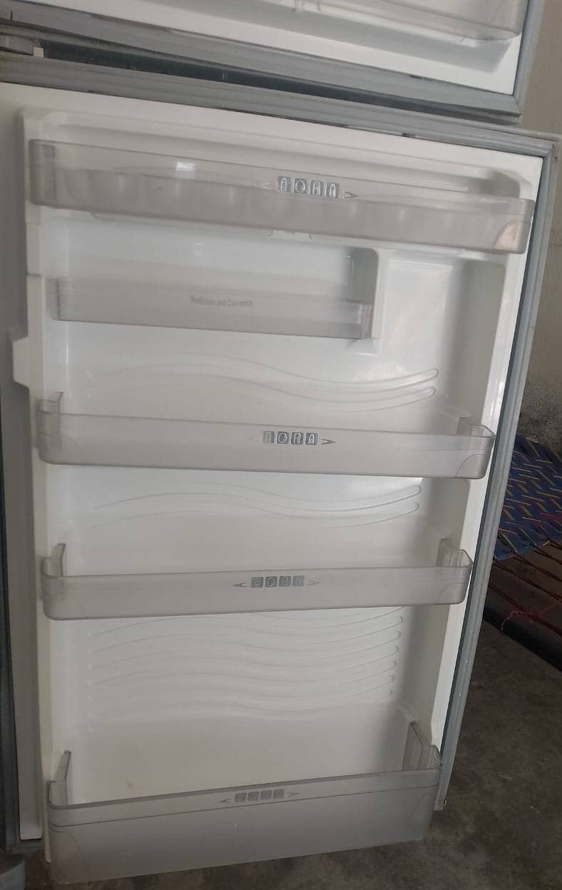 Refrigerator/ Freezer 5