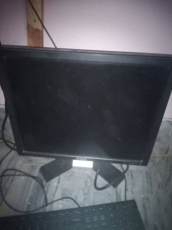 Lenovo gaming PC 1 gb girafhic card Nvidia 4gb ram 2