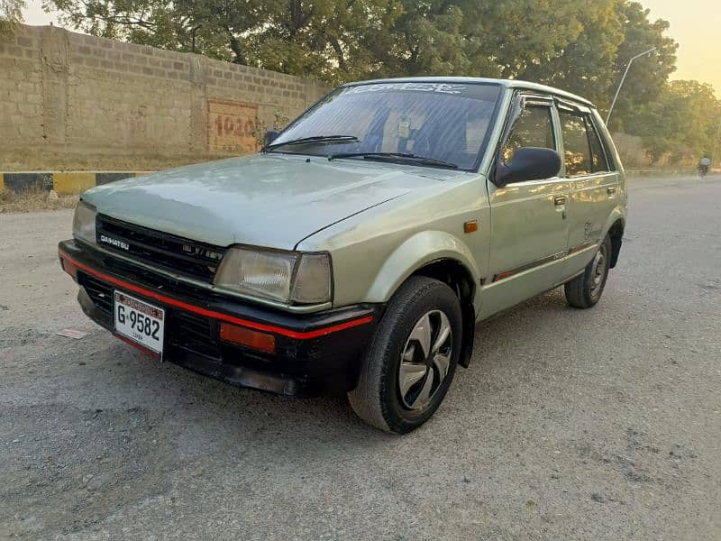 Daihatsu Charade 1986 3