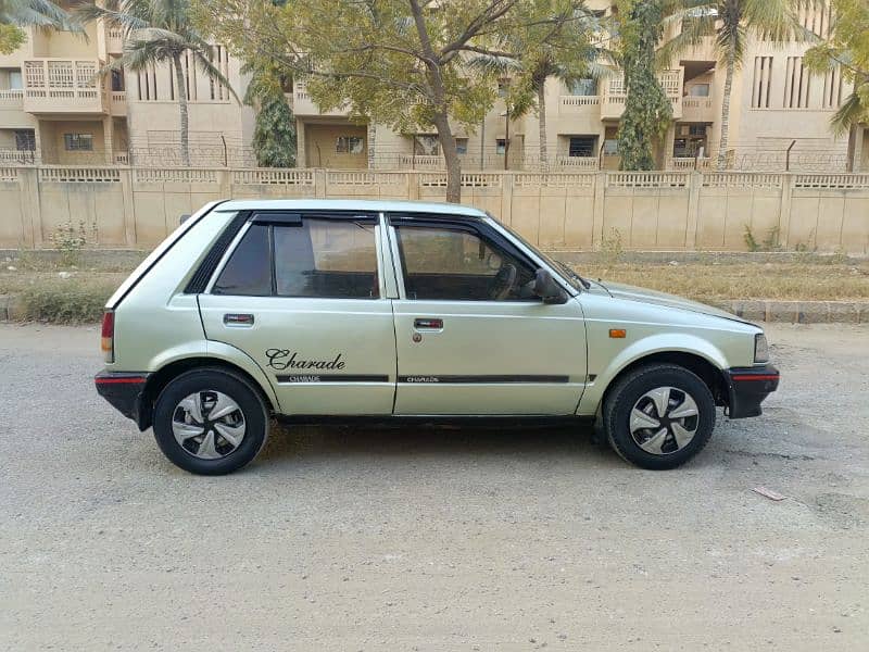 Daihatsu Charade 1986 10