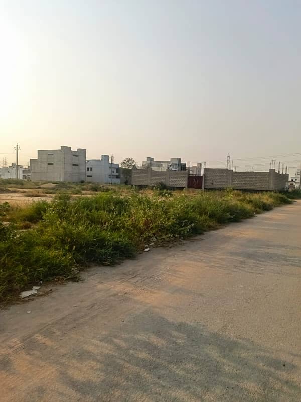 120 Sq Yard Transfer West Open 40 ft road in SAADI GARDEN (0-3-1-3-2-1-0-0-5-4-7) 2