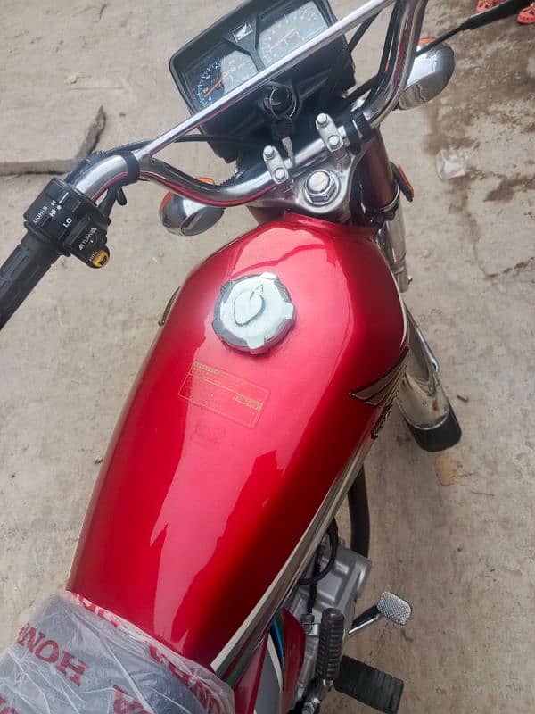 Honda 125 8