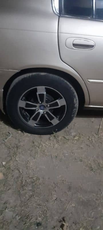 14 size rim and tyres. 185/65/14 0