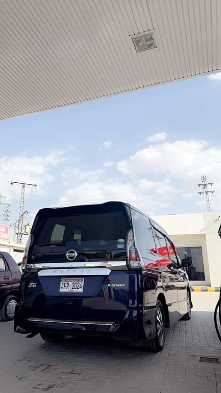 Nissan serena Highway Star E-Power Hybrid 2019 3