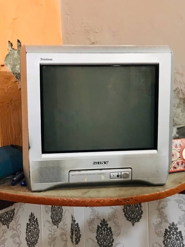 Sony TV for sale (Never repaired) in very neat condition 1