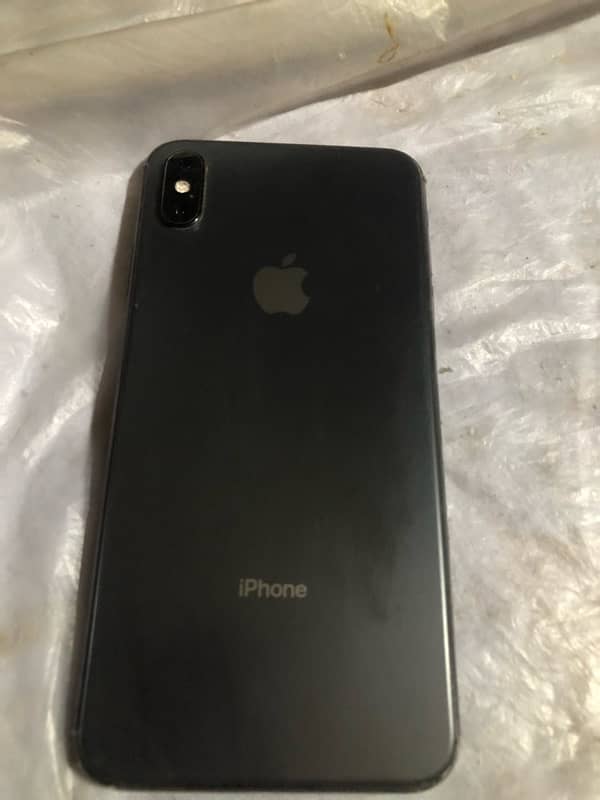 iPhone XS Max (64gb)battery80%)10by10 2