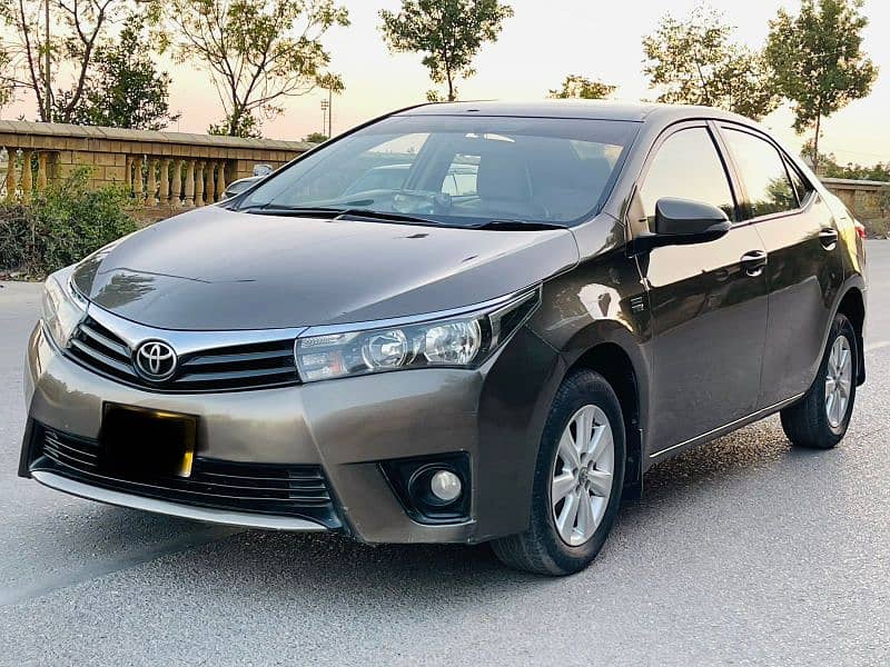 Toyota Corolla Altis 2016 In Amazing Condition 1