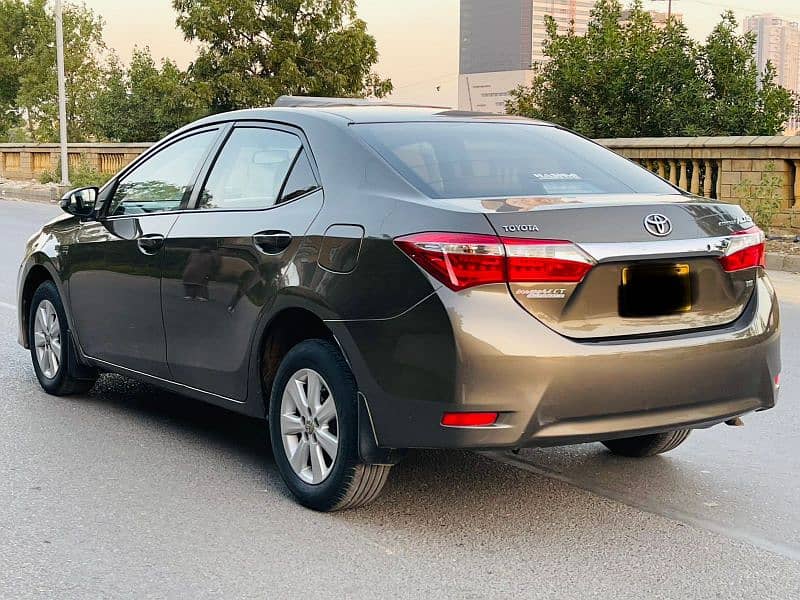 Toyota Corolla Altis 2016 In Amazing Condition 5