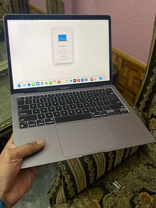 Macbook air M1 2020 13” 3