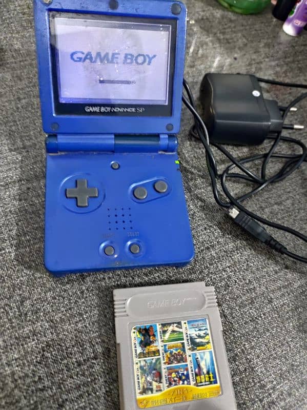 ORIGINAL GAMEBOY ADVANCE WITH CART CHARGER DELIVERY POSSIBLE 0