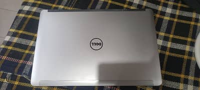 Dell latitude E6540 core I7 4th generation 2 GB graphics card