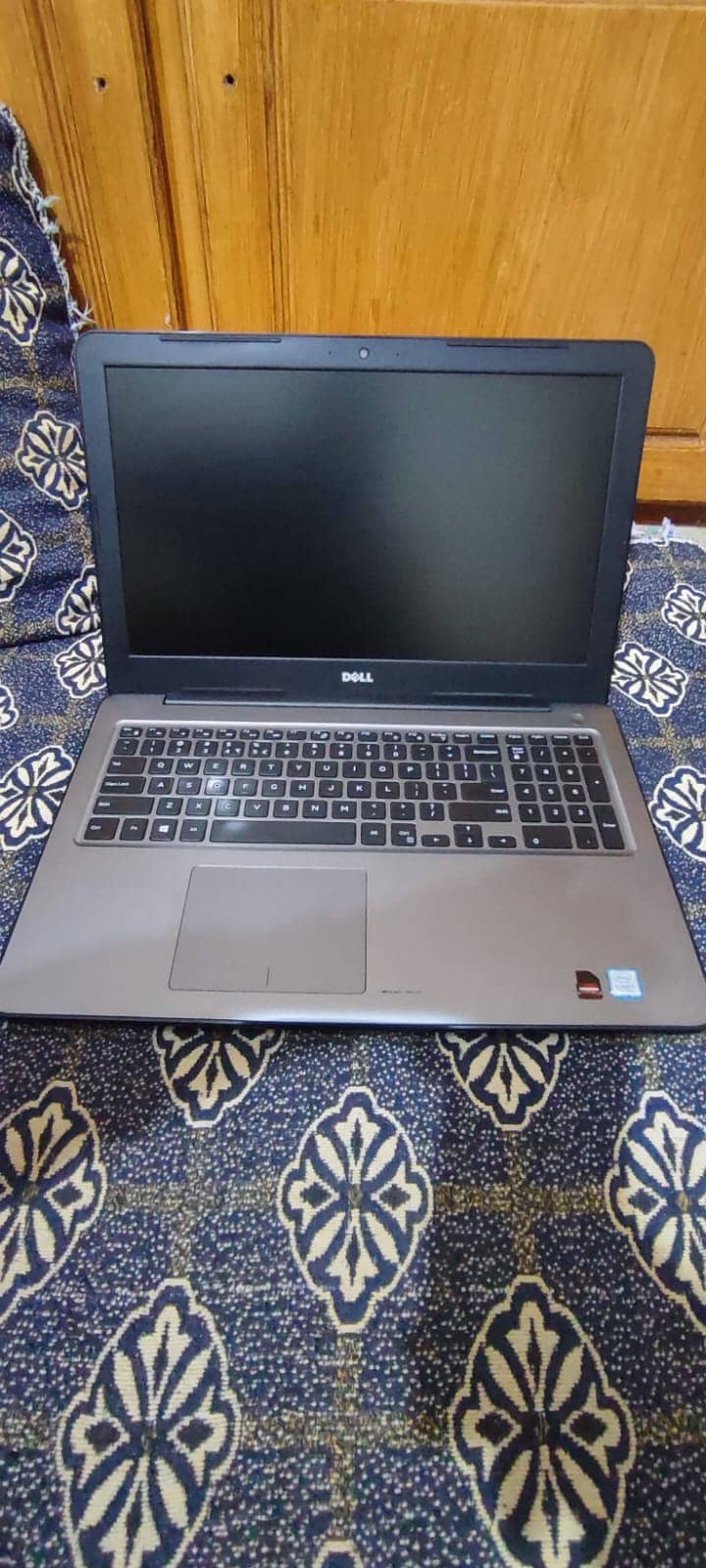 Dell Inspiron Laptop, i7-7th gen, 4GB GPU, 16GB Ram, 256GB/SSD 2TB/HDD 1