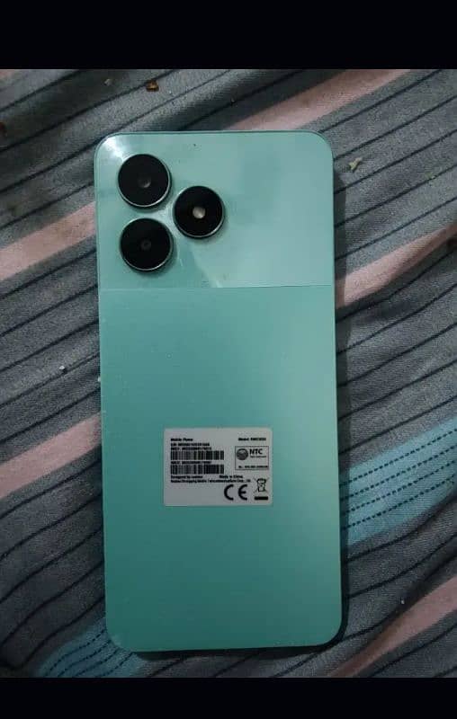 Realme C51 4/128 gb 2