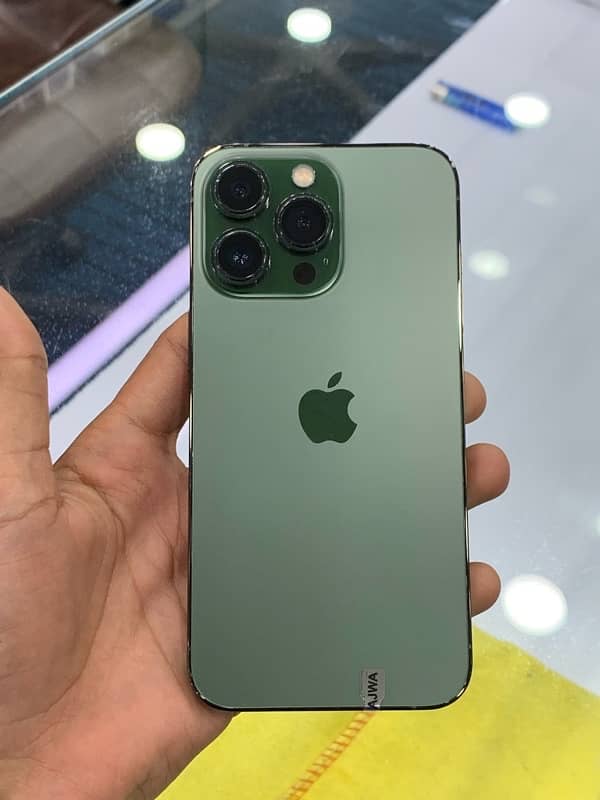 i phone 13 pro max collar green wattsap 03498157075 0